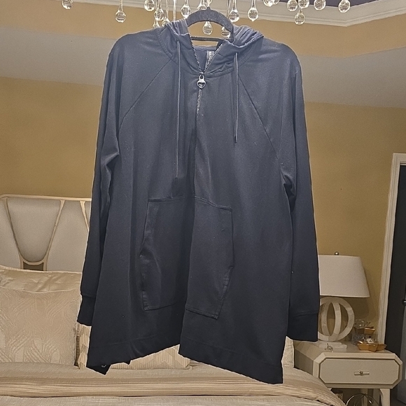 Athleta Women's Black Hoodie Sweatshirt - Picture 1 of 14